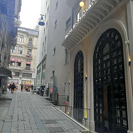 Hotel Atik Pera 3*