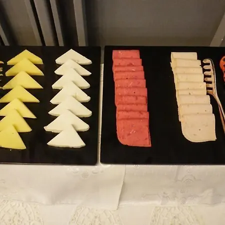 Otel Maroon Tomtom İstanbul